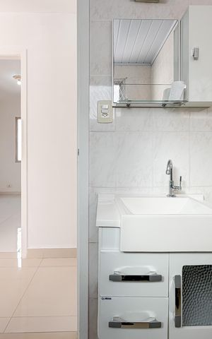 Apartamento para alugar com 73m², 3 quartos e 1 vaga Apartamento para alugar com 73m², 3 quartos e 1 vagaBanheiro Social