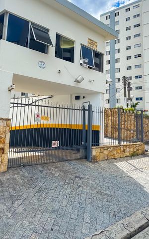 Apartamento para alugar com 73m², 3 quartos e 1 vaga Apartamento para alugar com 73m², 3 quartos e 1 vagaFachada