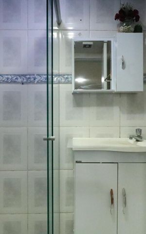 Apartamento à venda com 59m², 2 quartos e 1 vaga Apartamento à venda com 59m², 2 quartos e 1 vagaBanheiro