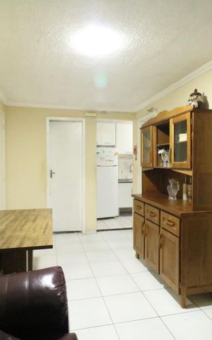 Apartamento à venda com 59m², 2 quartos e 1 vaga Apartamento à venda com 59m², 2 quartos e 1 vagaSala
