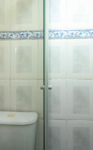 Apartamento à venda com 59m², 2 quartos e 1 vaga Apartamento à venda com 59m², 2 quartos e 1 vagaBanheiro