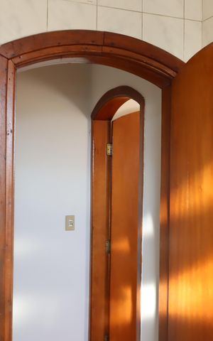 Casa para alugar com 215m², 3 quartos e 2 vagasBanheiro Social