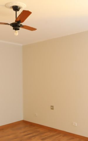 Casa para alugar com 215m², 3 quartos e 2 vagasSuíte