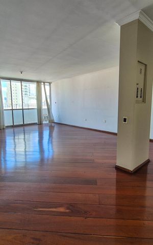 Apartamento à venda com 182m², 3 quartos e 2 vagas