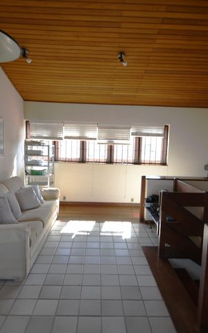 Casa à venda com 370m², 4 quartos e 4 vagasMezanino