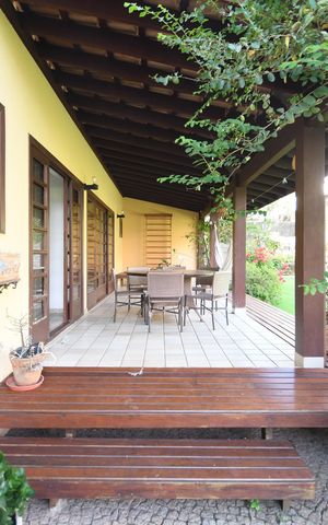 Casa à venda com 370m², 4 quartos e 4 vagasVaranda