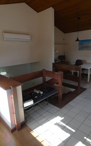 Casa à venda com 370m², 4 quartos e 4 vagasMezanino