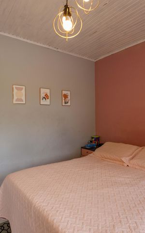 Casa à venda com 170m², 4 quartos e 2 vagasSuíte 1 