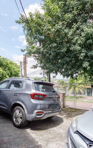 Casa à venda com 170m², 4 quartos e 2 vagasGaragem 