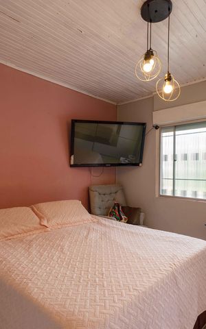 Casa à venda com 170m², 4 quartos e 2 vagasSuíte 1 
