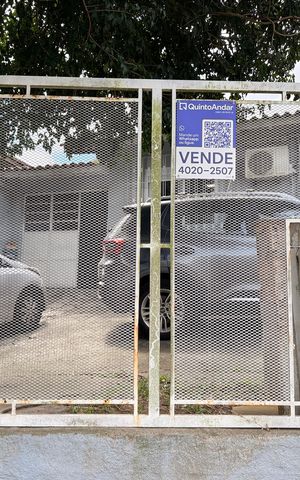 Casa à venda com 170m², 4 quartos e 2 vagasPlaquinha Instalada com código YUPO-18 no dia 28.02.26