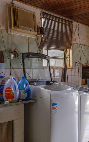 Casa à venda com 170m², 4 quartos e 2 vagasÁrea de Serviço