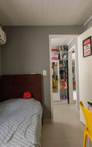 Casa à venda com 170m², 4 quartos e 2 vagasSuíte 2 