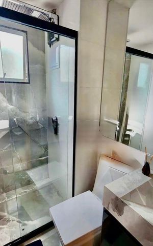 Apartamento à venda com 48m², 2 quartos e 1 vaga Apartamento à venda com 48m², 2 quartos e 1 vagaBanheiro Social