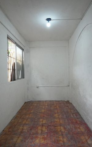 Casa à venda com 70m², 2 quartos e sem vagaSala