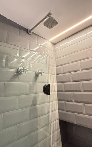 Studio à venda com 31m², 1 quarto e sem vaga Studio à venda com 31m², 1 quarto e sem vagaBanheiro