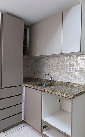Apartamento à venda com 90m², 2 quartos e 1 vagaCozinha - Armários