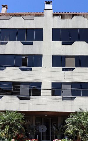 Apartamento à venda com 90m², 2 quartos e 1 vagaFachada do bloco