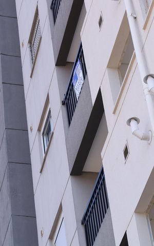 Apartamento para alugar com 39m², 2 quartos e sem vagaPlaca instalada na sacada do imóvel - Código da placa: LDNB-682