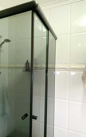 Casa à venda com 420m², 5 quartos e 4 vagas Casa à venda com 420m², 5 quartos e 4 vagasBanheiro da Suíte 3