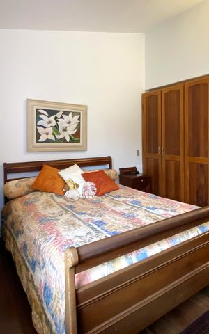 Casa à venda com 420m², 5 quartos e 4 vagas Casa à venda com 420m², 5 quartos e 4 vagasSuite 2