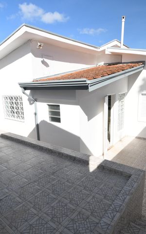 Casa para alugar com 165m², 3 quartos e 2 vagasQuintal