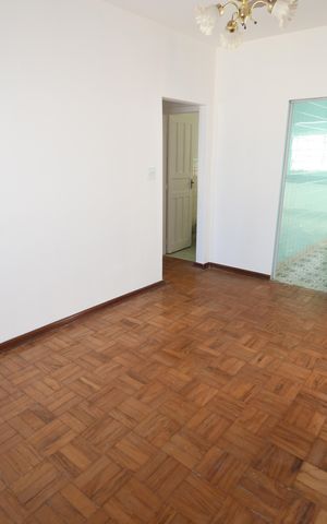 Casa para alugar com 165m², 3 quartos e 2 vagasSala