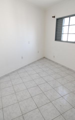 Casa para alugar com 165m², 3 quartos e 2 vagasQuarto - Edícula
