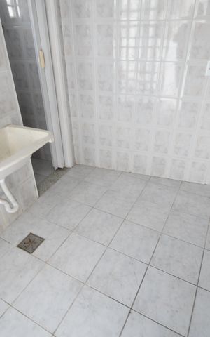 Casa para alugar com 165m², 3 quartos e 2 vagasÁrea de Serviço - Edícula