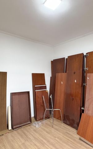 Casa à venda com 180m², 4 quartos e 1 vaga Casa à venda com 180m², 4 quartos e 1 vagaSuíte 2