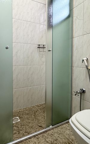 Casa à venda com 180m², 4 quartos e 1 vaga Casa à venda com 180m², 4 quartos e 1 vagaBanheiro - Suíte 1