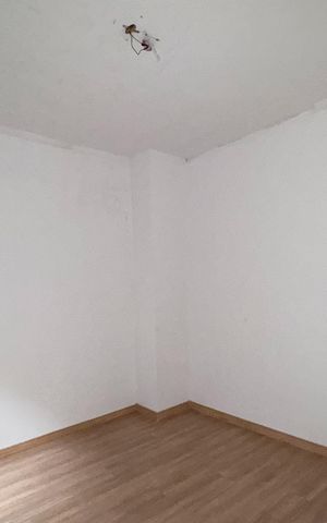 Casa à venda com 180m², 4 quartos e 1 vaga Casa à venda com 180m², 4 quartos e 1 vagaQuarto