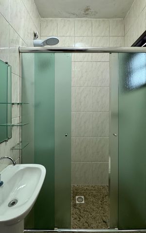 Casa à venda com 180m², 4 quartos e 1 vaga Casa à venda com 180m², 4 quartos e 1 vagaBanheiro - Suíte 1