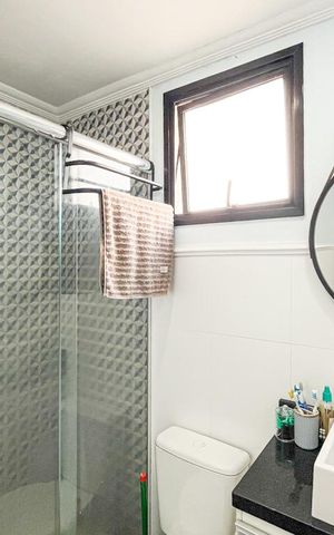 Apartamento à venda com 48m², 2 quartos e 1 vaga Apartamento à venda com 48m², 2 quartos e 1 vagaBanheiro