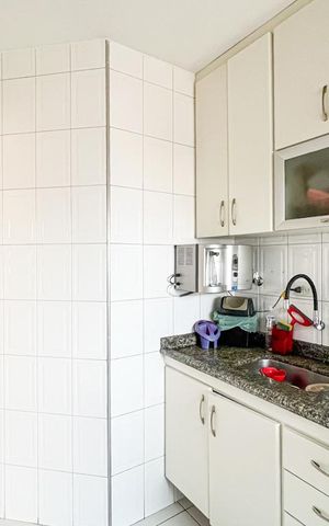 Apartamento à venda com 48m², 2 quartos e 1 vaga Apartamento à venda com 48m², 2 quartos e 1 vagaCozinha