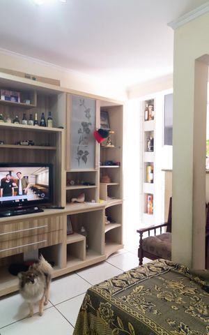 Casa à venda com 250m², 3 quartos e 6 vagas Casa à venda com 250m², 3 quartos e 6 vagasSala