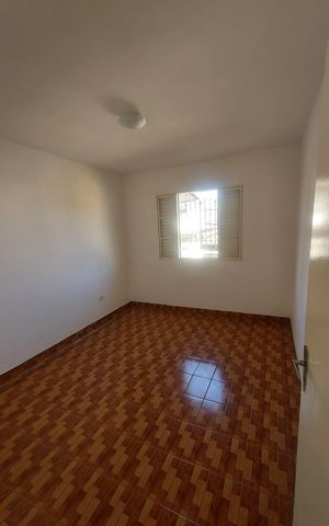 Casa à venda com 90m², 3 quartos e 2 vagas Casa à venda com 90m², 3 quartos e 2 vagasQuarto