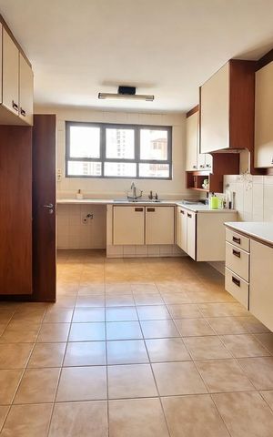 Apartamento à venda com 283m², 4 quartos e 5 vagasCozinha
