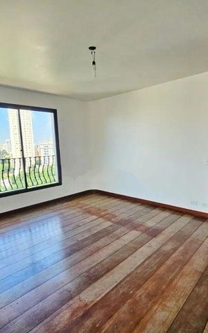 Apartamento à venda com 283m², 4 quartos e 5 vagasSala