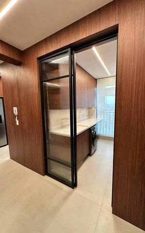 Apartamento à venda com 230m², 4 quartos e 3 vagas Apartamento à venda com 230m², 4 quartos e 3 vagasÁrea de serviço
