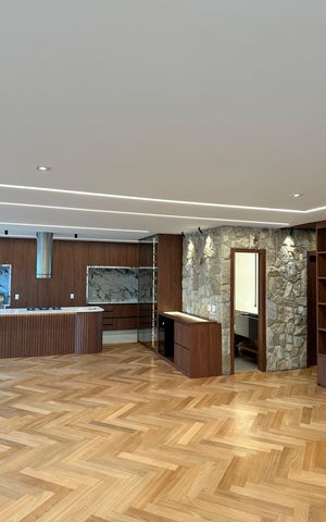 Apartamento à venda com 230m², 4 quartos e 3 vagas Apartamento à venda com 230m², 4 quartos e 3 vagasSala