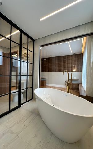 Apartamento à venda com 230m², 4 quartos e 3 vagas Apartamento à venda com 230m², 4 quartos e 3 vagasBanheiro