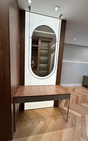 Apartamento à venda com 230m², 4 quartos e 3 vagas Apartamento à venda com 230m², 4 quartos e 3 vagasQuarto