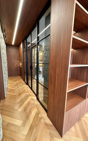 Apartamento à venda com 230m², 4 quartos e 3 vagas Apartamento à venda com 230m², 4 quartos e 3 vagasSala
