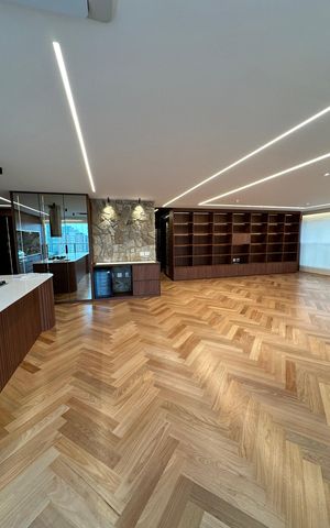 Apartamento à venda com 230m², 4 quartos e 3 vagas Apartamento à venda com 230m², 4 quartos e 3 vagasSala