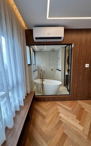 Apartamento à venda com 230m², 4 quartos e 3 vagas Apartamento à venda com 230m², 4 quartos e 3 vagasQuarto