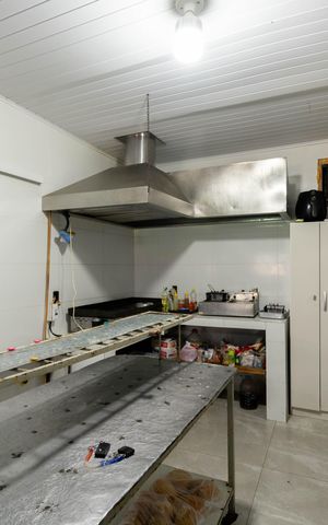 Casa à venda com 120m², 1 quarto e sem vaga
