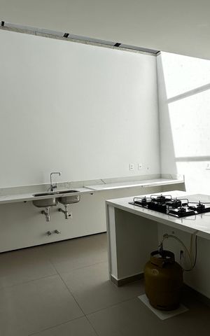 Casa de condomínio à venda com 493m², 4 quartos e 2 vagas Casa de condomínio à venda com 493m², 4 quartos e 2 vagasCozinha