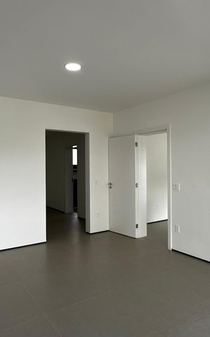 Casa de condomínio à venda com 493m², 4 quartos e 2 vagas Casa de condomínio à venda com 493m², 4 quartos e 2 vagasQuarto 3