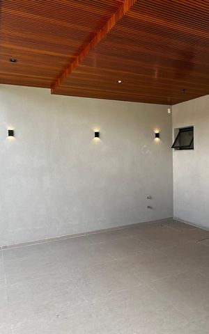 Casa de condomínio à venda com 493m², 4 quartos e 2 vagas Casa de condomínio à venda com 493m², 4 quartos e 2 vagasÁrea externa